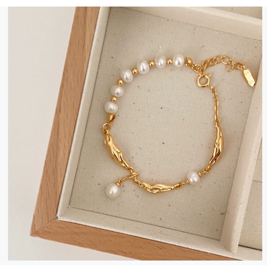 Коллекция шелковых шарфов Denise's Fresh Vintage Gold Браслет с жемчугом и изысканным дизайном Элегантные украшения для рук для индивидуальных женщин