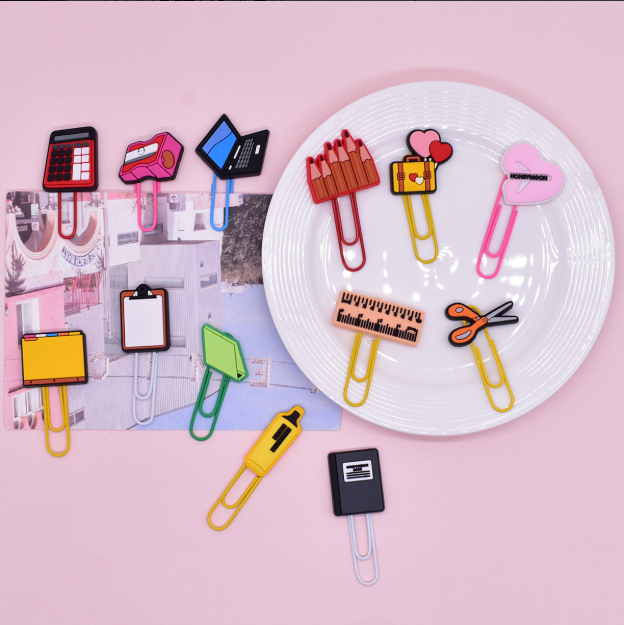 Большие цветные скрепки в стиле мультфильмов Канцелярские товары Очаровательные закладки и разделители страниц Творческие скрепки для бумаги, сделанные своими руками