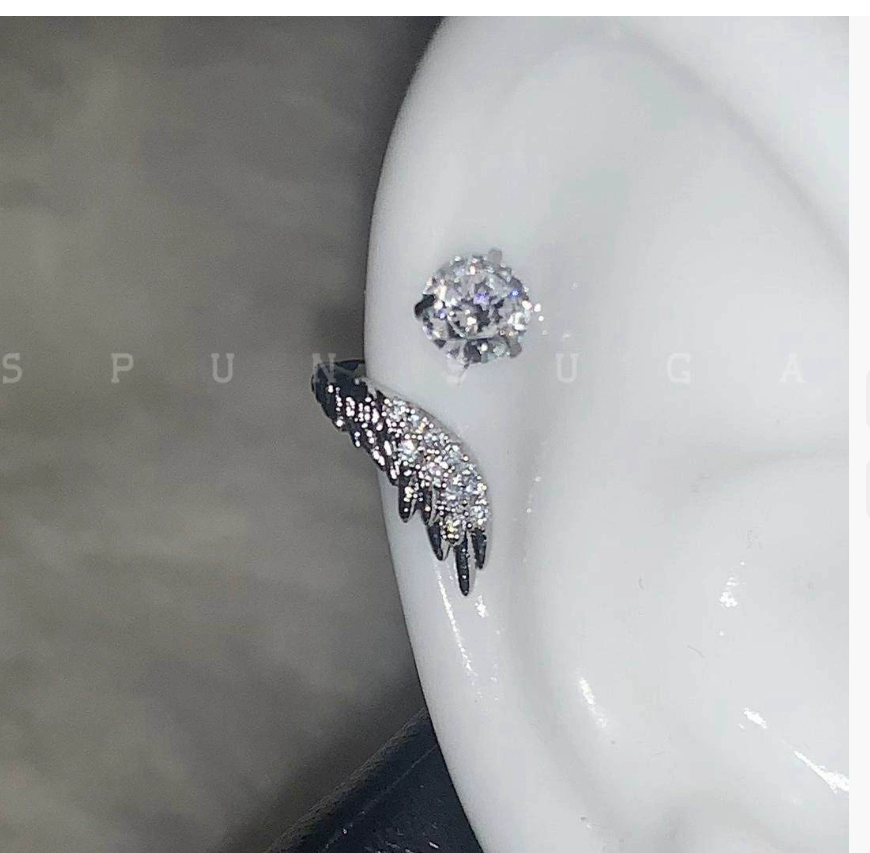 Новые серьги-накладки Angel Wing: модные и универсальные серьги-гвоздики в форме крыльев с сверкающими бриллиантами Нишевый роскошный стиль: изысканные украшения для ушей для женщин