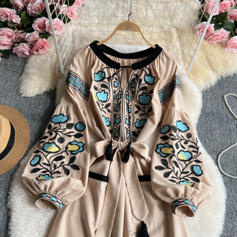 Этническое макси-платье свободного кроя из хлопково-льняной смеси с длинными рукавами и вышивкой Женское платье в ретро-стиле для путешествий по Северо-Западному Китаю и Синьцзяну