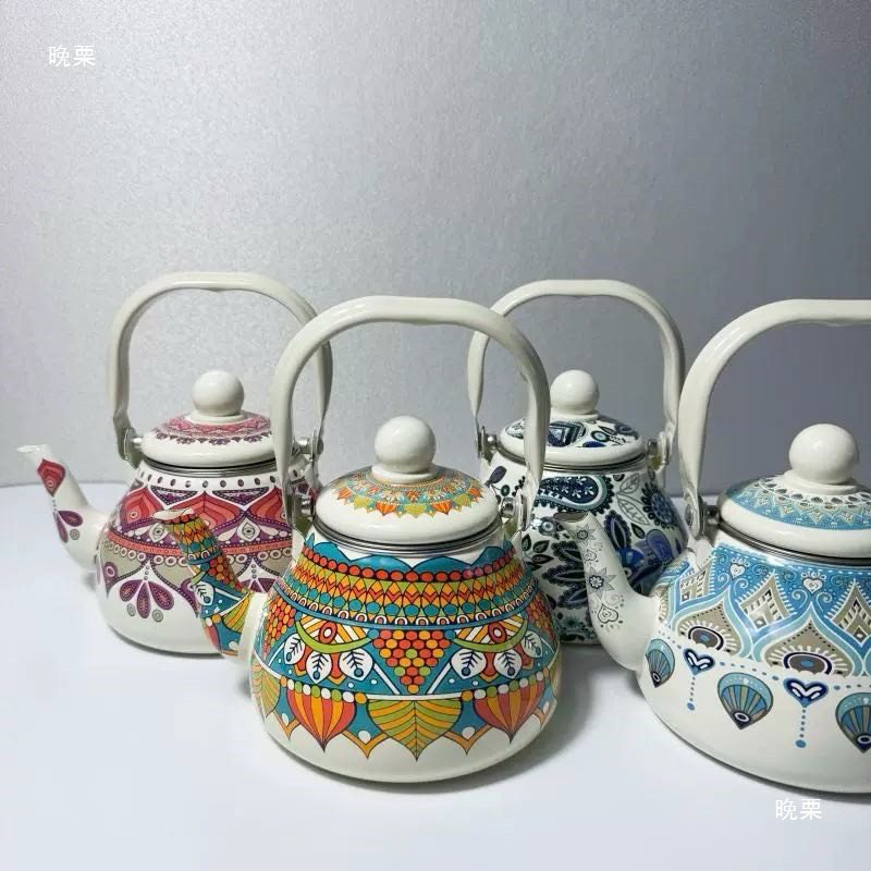Xinjiang Hotel Эмалированный утолщенный фарфоровый чайник Чайник для чая с молоком в этническом стиле Водонагреватель Охлаждающий кувшин Чайник для заваривания чая Маленькая емкость 1 л