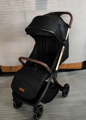 Коляска для детей T9