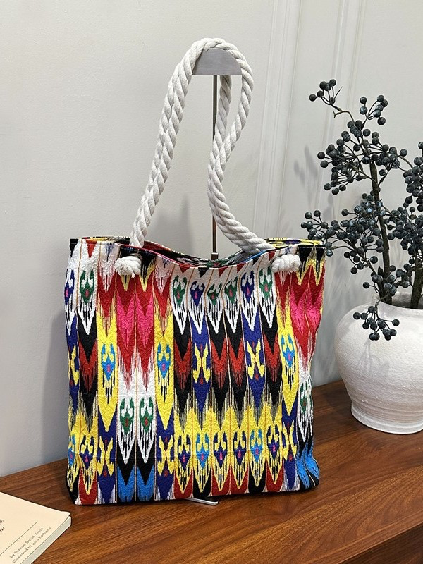 Новый чехол для мобильного телефона с узором Адель Синьцзян, напечатанный в этническом стиле, переносная сумка через плечо для путешествий, трансграничная сумка-тоут