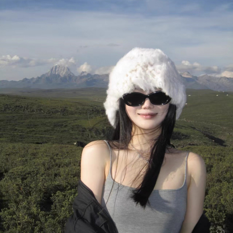 Одежда для путешествий по Синьцзяну и Тибету: шапка из кроличьего меха Западный Сычуань Вязаная плюшевая шапка Осенне-зимняя шапка с ушами, согревающая уши