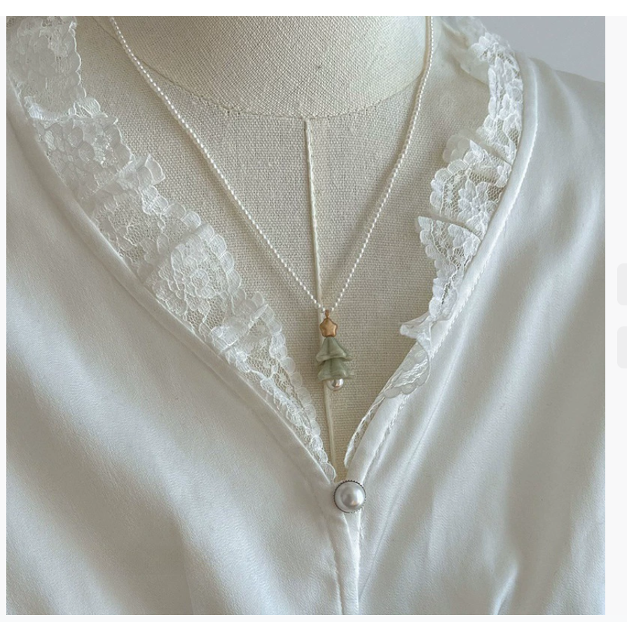 Дениз Рождественская елка Мини Премиум Сосновая зелень Праздничная атмосфера Искусственное жемчужное колье Свежее и нежное, универсальное, длиной до ключиц